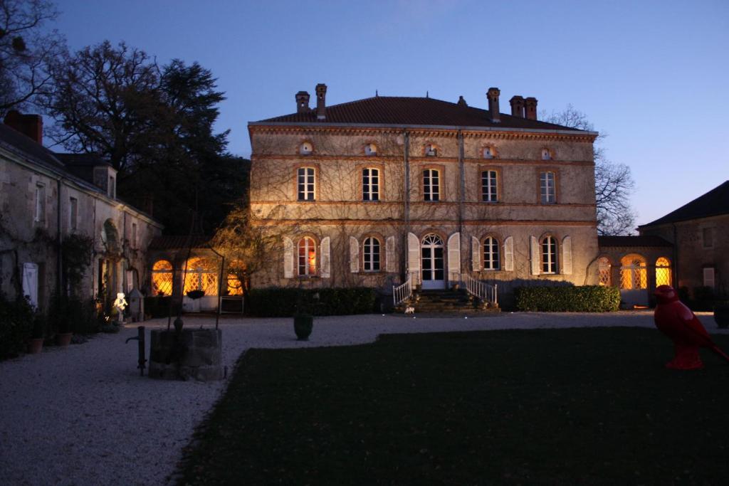 Bed and Breakfast Chateau De L'Oiseliniere Gorges  Экстерьер фото