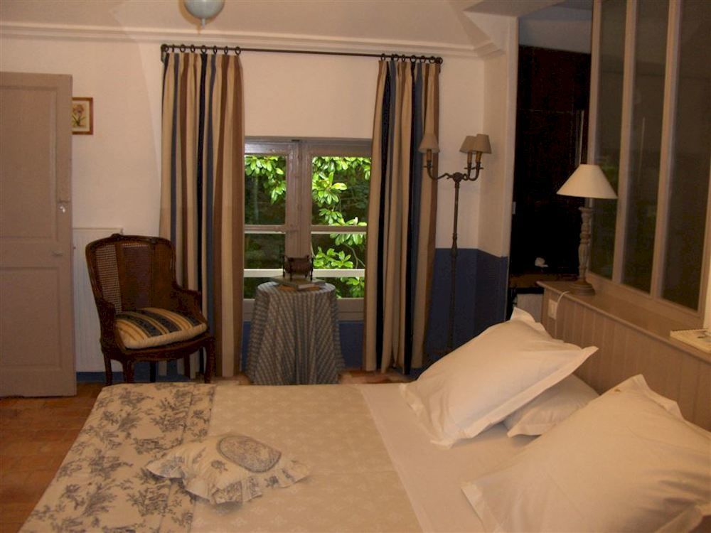 Bed and Breakfast Chateau De L'Oiseliniere Gorges  Экстерьер фото