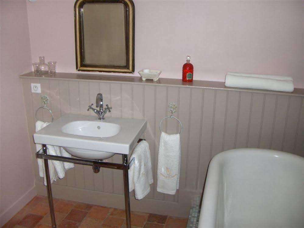 Bed and Breakfast Chateau De L'Oiseliniere Gorges  Экстерьер фото