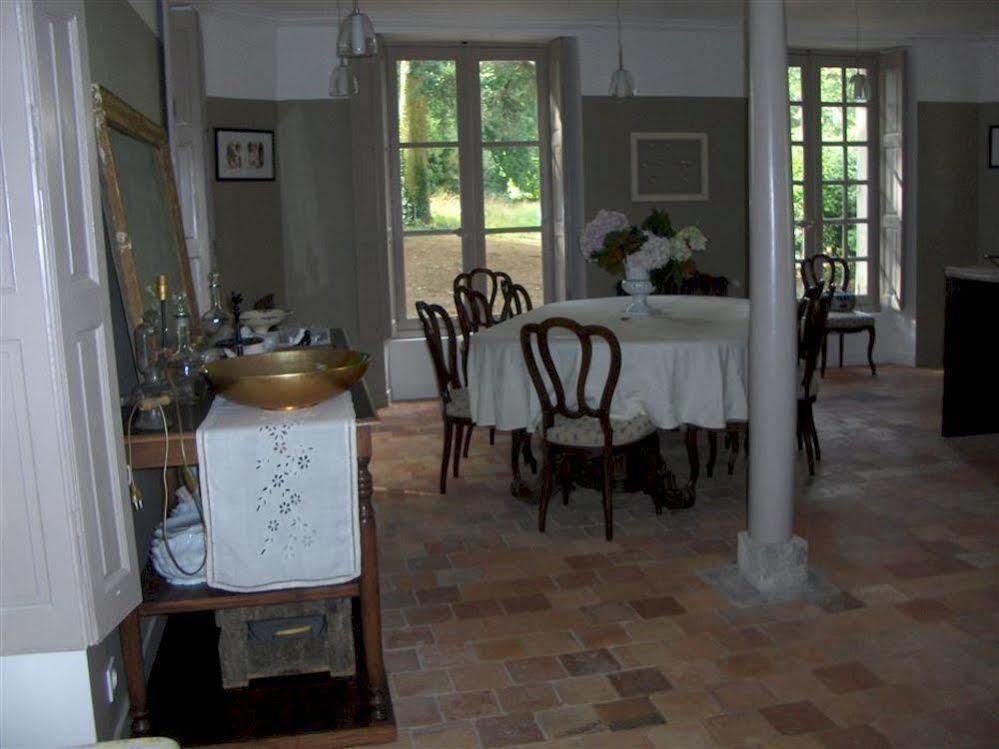 Bed and Breakfast Chateau De L'Oiseliniere Gorges  Экстерьер фото
